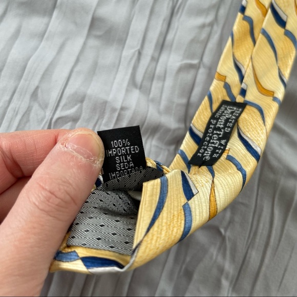 ⭐️ 2 for $10!! ⭐️ Men’s Albert Nipon Necktie - Picture 6 of 11